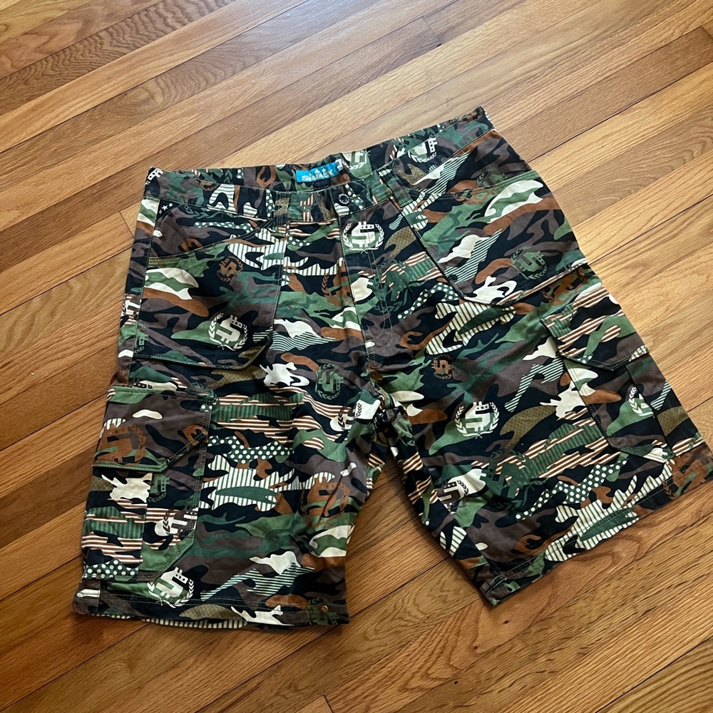 Shmack camo shorts